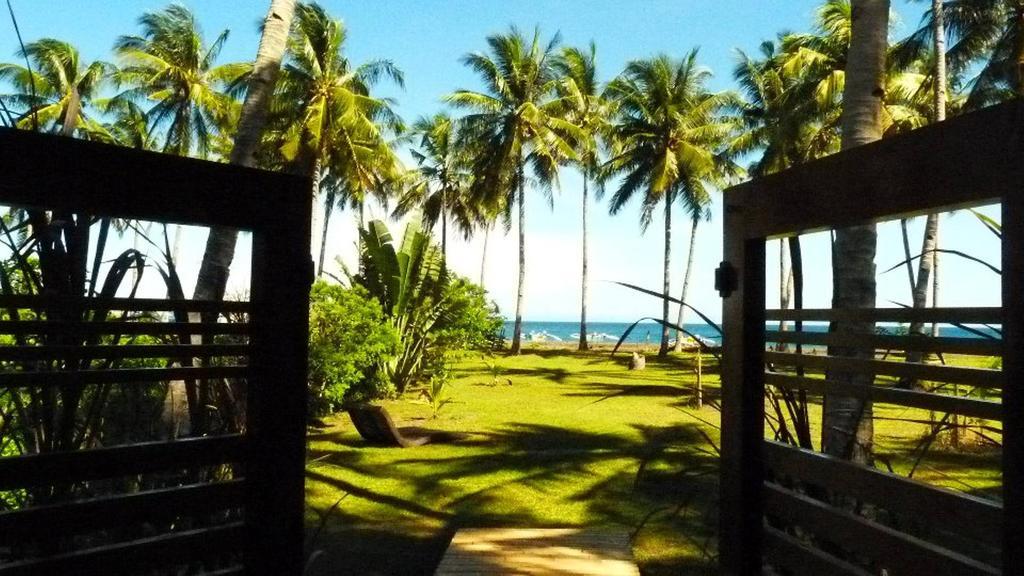 Somewhere Else Boutique Resort Mambajao Kültér fotó