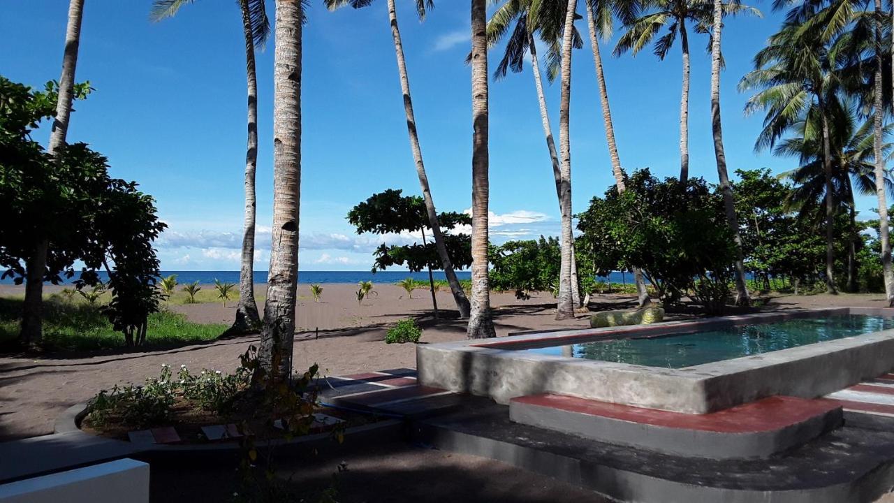 Somewhere Else Boutique Resort Mambajao Kültér fotó