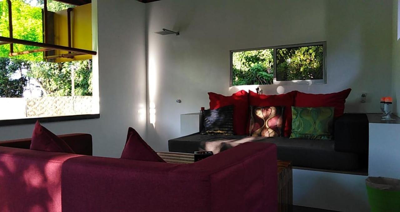 Somewhere Else Boutique Resort Mambajao Kültér fotó
